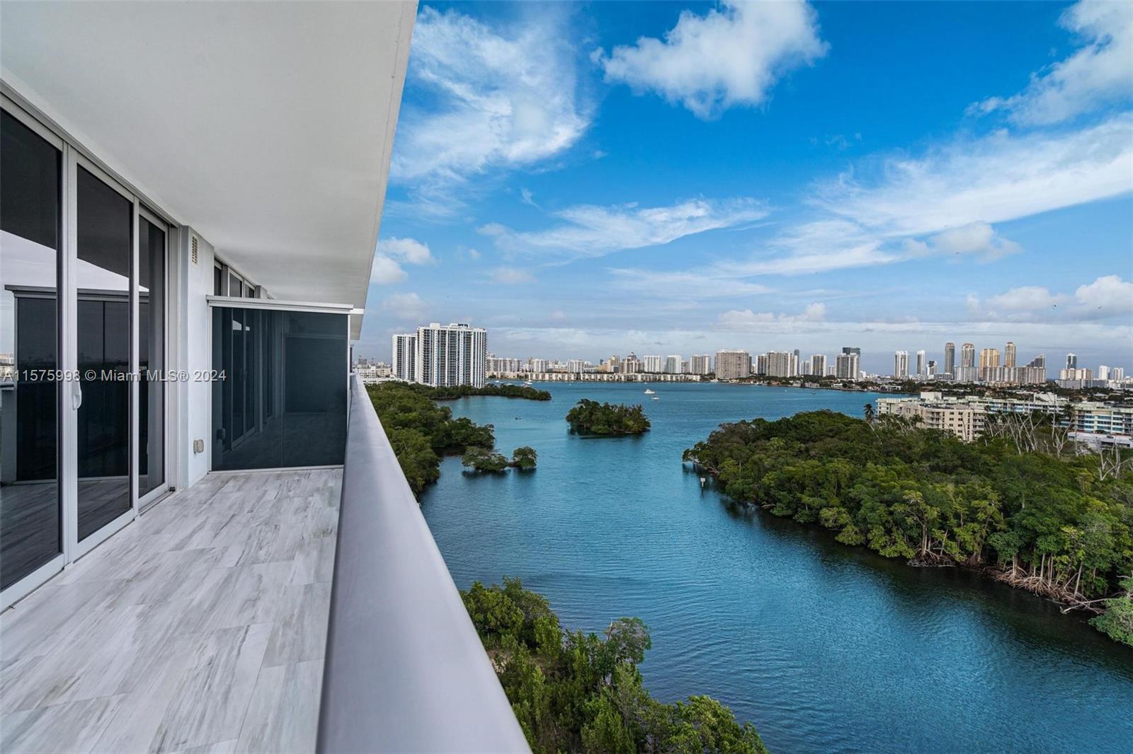 16385  Biscayne Blvd #1118 For Sale A11575998, FL