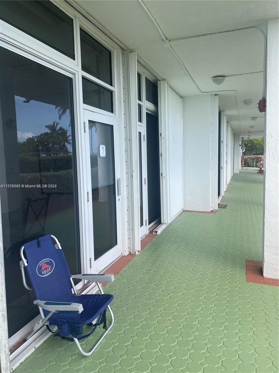 Sunny Isles Beach, Florida 33160, ,1 BathroomBathrooms,Residentiallease,For Rent,A11576046