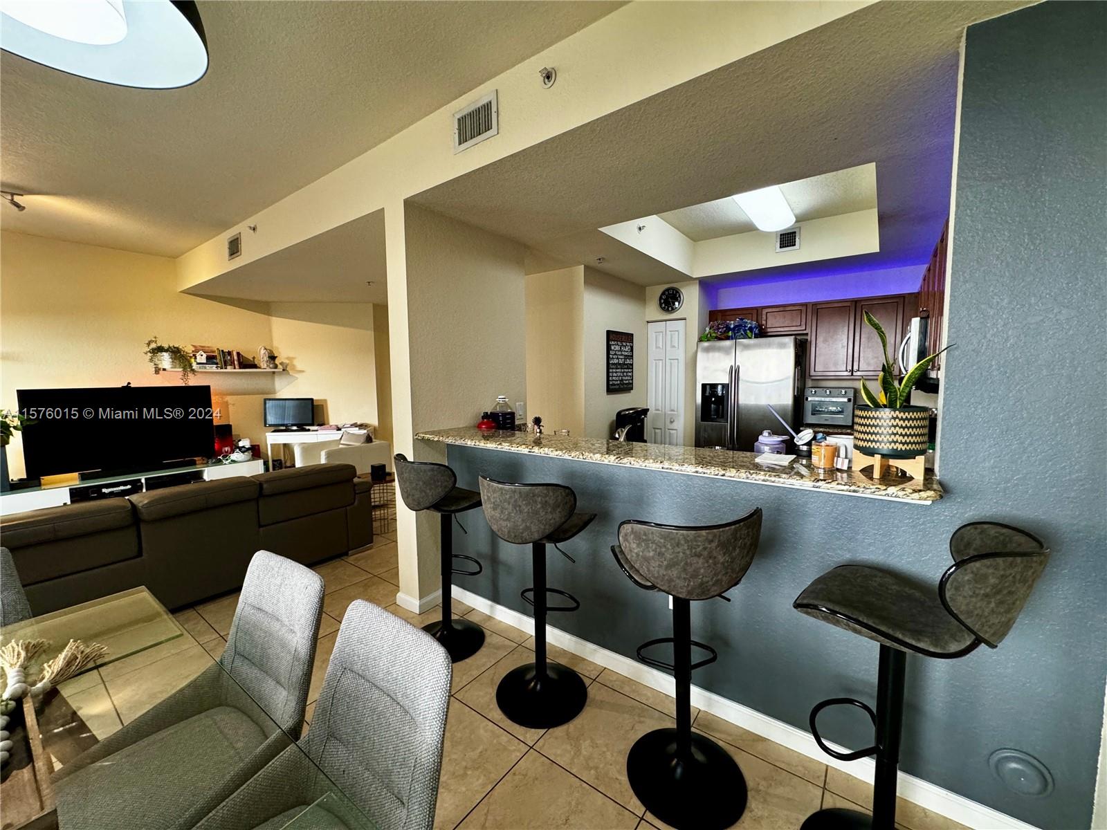 11603 NW 89th St 110, Doral, Florida 33178, 3 Bedrooms Bedrooms, ,2 BathroomsBathrooms,Residentiallease,For Rent,11603 NW 89th St 110,A11576015