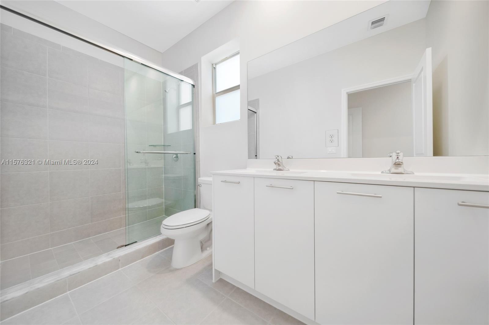 2373 NW 130, Miami, Florida 33167, 3 Bedrooms Bedrooms, ,2 BathroomsBathrooms,Residentiallease,For Rent,2373 NW 130,A11576321