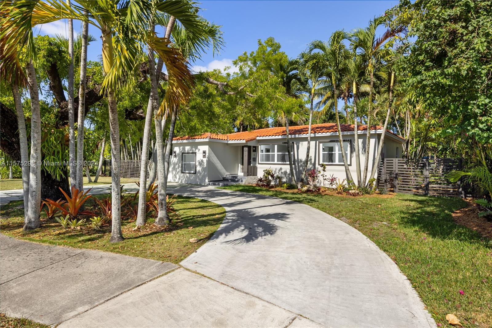 Newly remodeled 4B/3Ba home in the heart of South Miami. Filled with natural light, ample living/family area, combination living / dining area. Split plan for privacy, comfortable bedrooms with re-designed closets to maximize use of space. Completely renovated bathrooms in sleek modern design. Beautiful new laminate floors. High efficiency LED light throughout the home. NEW washer, dryer and water heater. This charming home sits on a lush 10,220 sqft lot filled with shade-giving trees and a delightful garden. Ample exterior storage space. Newly restructured foundations and inspected roof. Quiet area of South Miami.