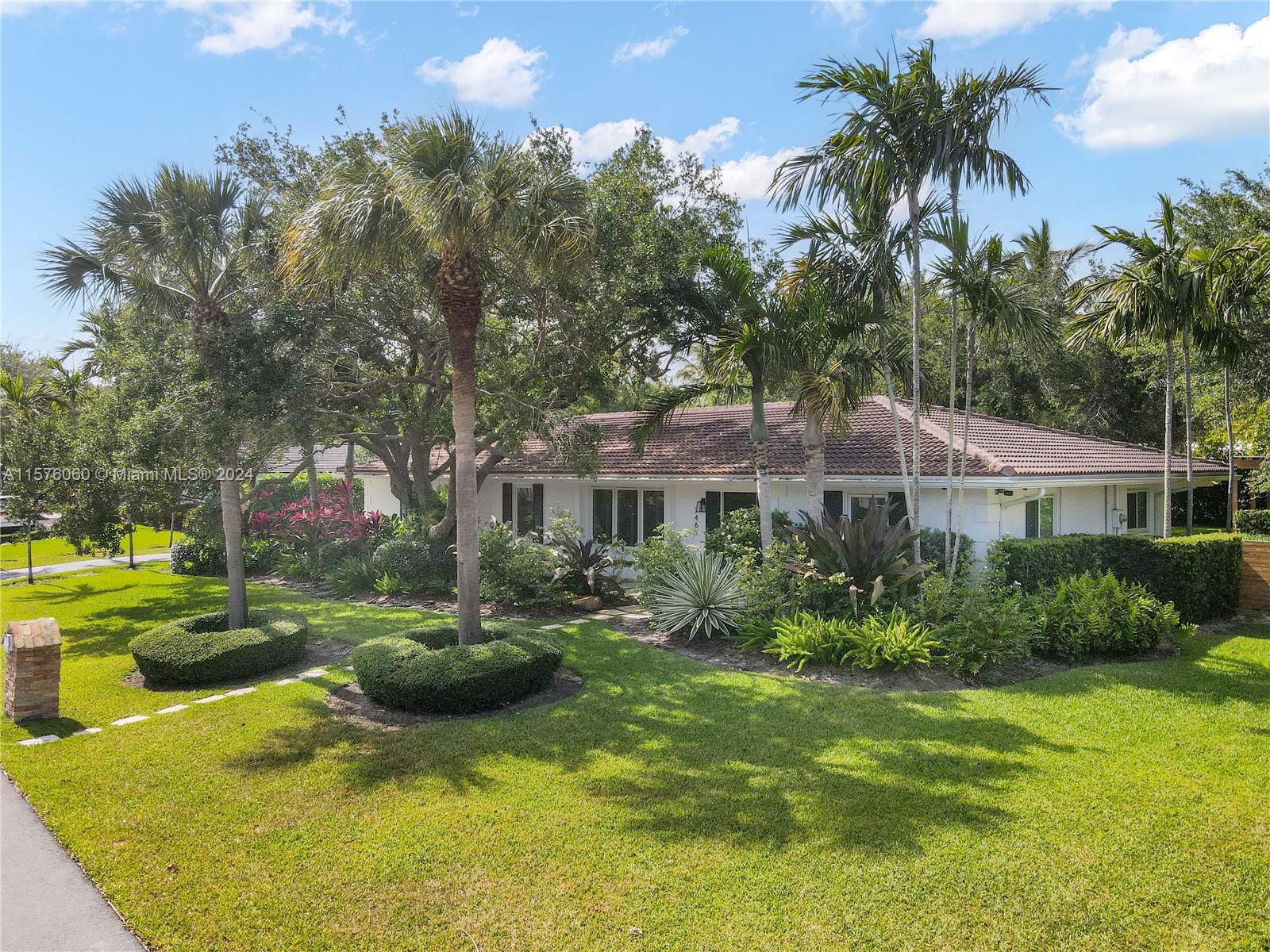 7465 SW 163rd St  For Sale A11576060, FL