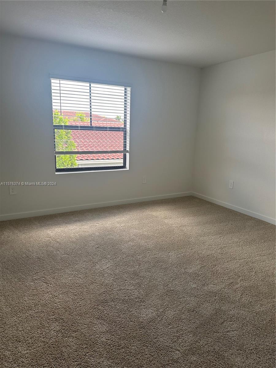 533 NE 1st Dr, Florida City, Florida 33034, 3 Bedrooms Bedrooms, ,3 BathroomsBathrooms,Residentiallease,For Rent,533 NE 1st Dr,A11576374