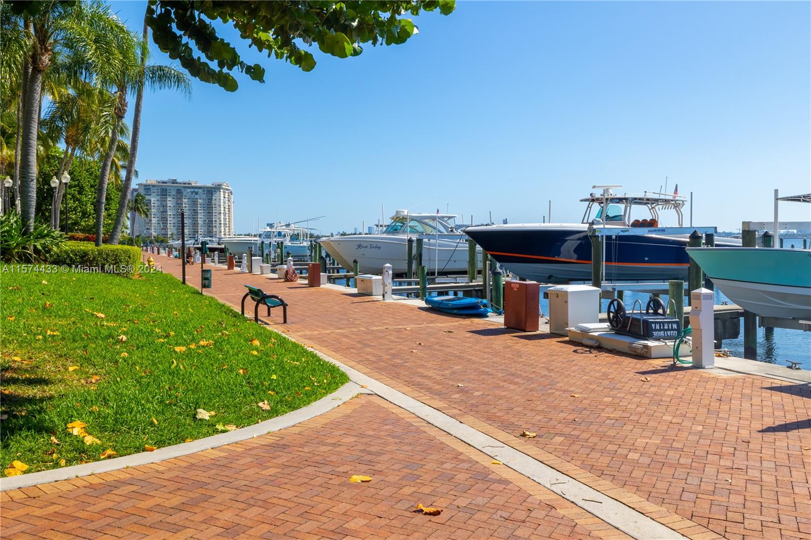 1000 Quayside Ter 1702, Miami, Florida 33138, 2 Bedrooms Bedrooms, ,2 BathroomsBathrooms,Residentiallease,For Rent,1000 Quayside Ter 1702,A11574433