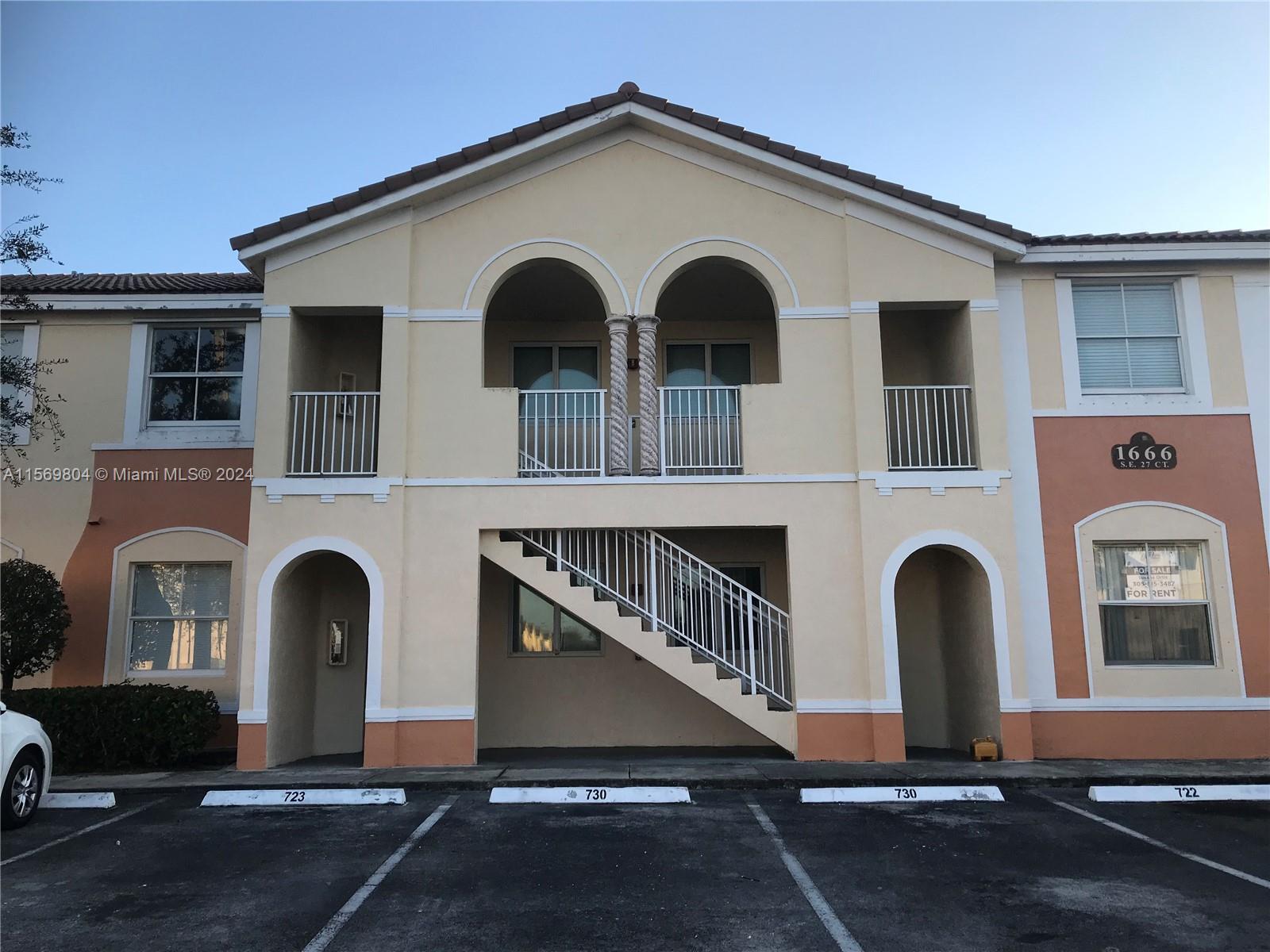 For rent 3/2 condo unit, in Keys Coves, first floor and a corner unit located in a gated and quiet community. Include inside washer, & dryer. Freshly painted, ceramic floor. Master Bedroom with walking closet and updated bathroom. Two assigned parking spaces (719),  security 24 hours, management on site; clubhouse, community pool. Excellent location close to Florida City Outlets, turnpike, the keys, malls, Baptist Hospital
 restaurants, schools, and walking distance to the park & Publix.