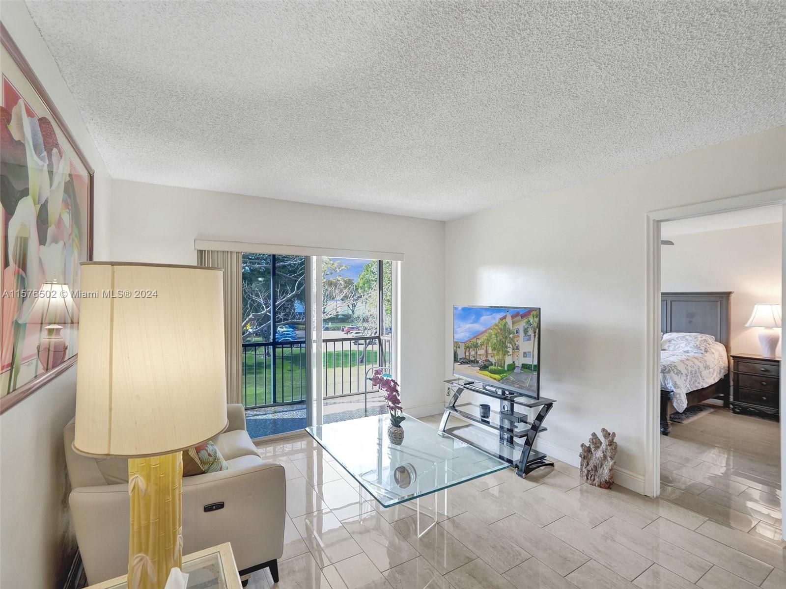 8962 S Hollybrook Blvd #303 For Sale A11576502, FL