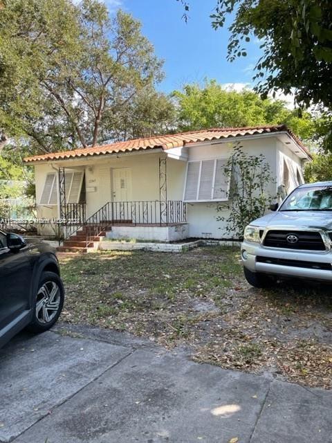 12245 NE 12th pl  For Sale A11576563, FL