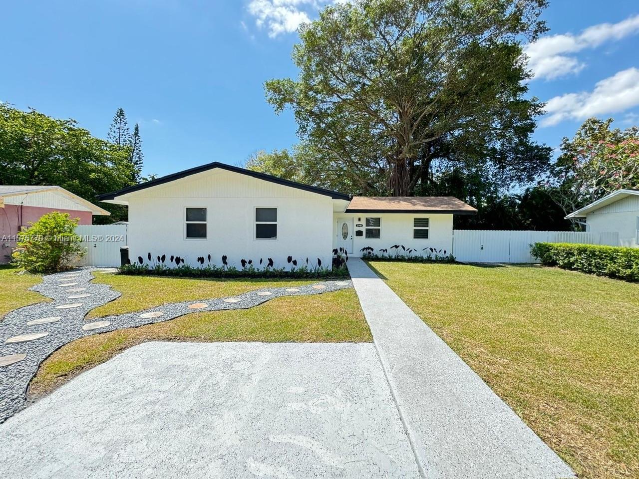3740  Percival Ave  For Sale A11576770, FL