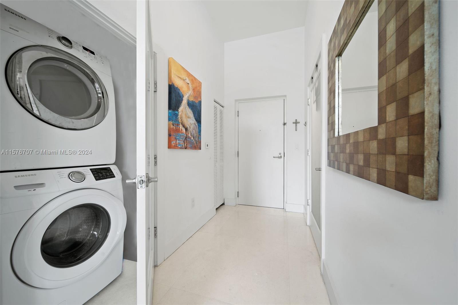 2001 Meridian Ave 103, Miami Beach, Florida 33139, 2 Bedrooms Bedrooms, ,2 BathroomsBathrooms,Residentiallease,For Rent,2001 Meridian Ave 103,A11576707