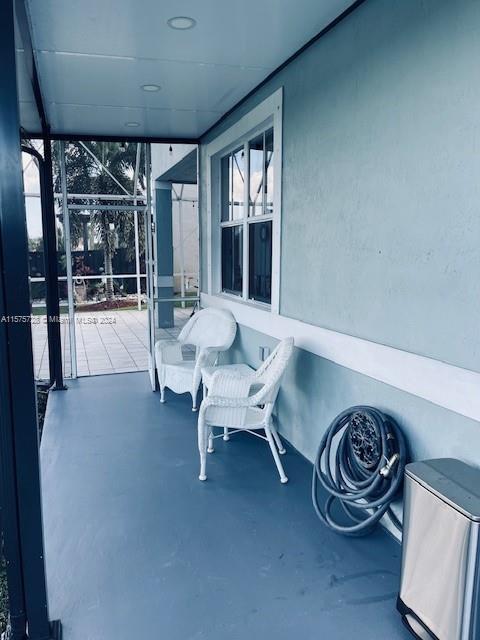 16285 SW 44th St, Miami, Florida 33185, 4 Bedrooms Bedrooms, ,3 BathroomsBathrooms,Residentiallease,For Rent,16285 SW 44th St,A11575728