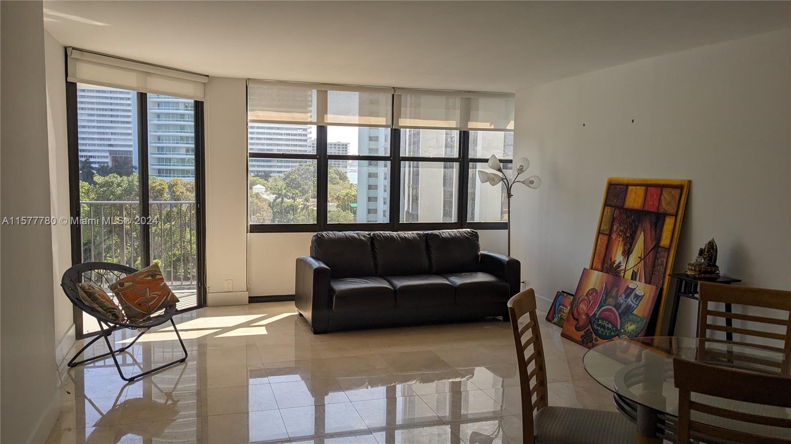 Beautiful unit in the desirable Brickell Place, located on the beautiful landscaped Brickell Ave.  2/2 Spacious and totally remodeled. Open kitchen, with quartz counter top and stainless steel appliances. Marble floor throughout.  Washer and dryer inside the unit. Lots of storage. One covered parking. The building features  security 24-7, swimming pool, gym, tennis courts, children park, toddler room, Bbq area and marina with boat deck.  Close to restaurants, supermarkets, pharmacies and Brickell City Center.  Easy to show.