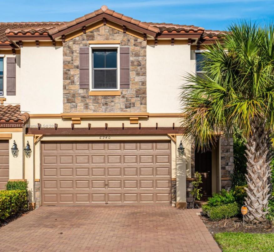 Coconut Creek Condos For Sale, Apartments For Sale