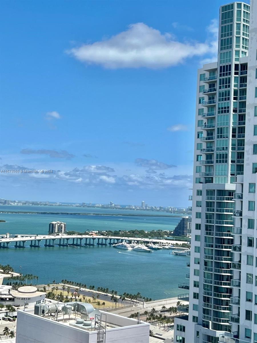 , Miami FL 33132