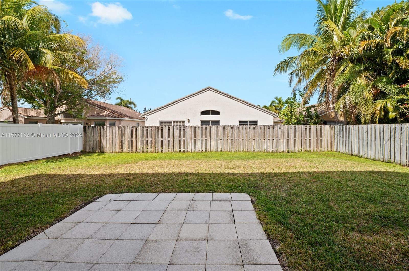Listing Photo 22