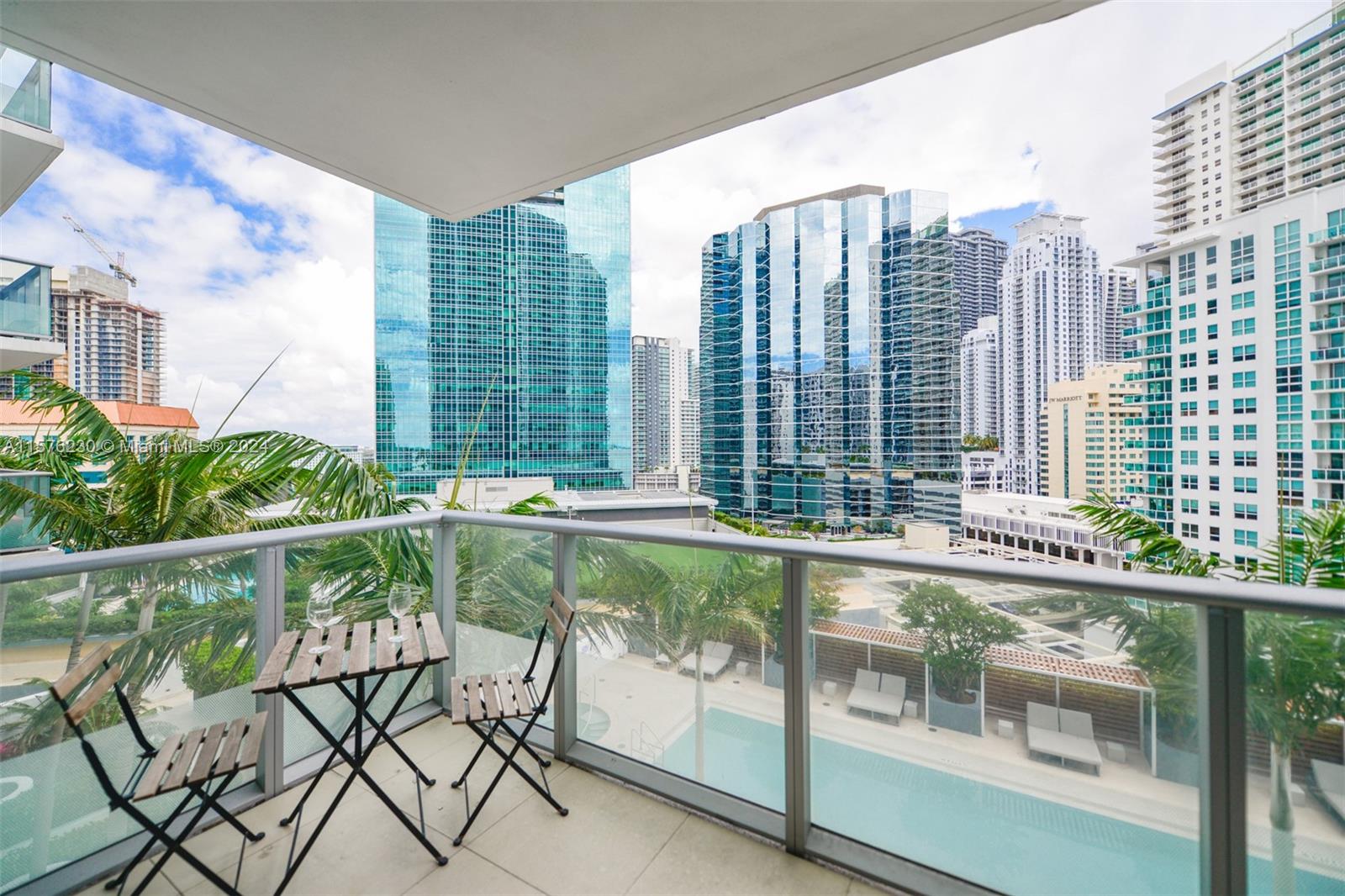 Spectacular studio at the iconic BrickellHouse. Upgraded studio with floor to ceiling glass walls, spacious balcony with spectacular open view, window treatments, modern Italian cabinetry throughout, porcelain floors, among others. The building features 24hr concierge, rooftop sky-deck at 46 floor with pool, spa, sauna, fitness center, entertainment suite, valet parking, restaurants, movie theater, among other. Excellent location with easy access to public transportation & highways.