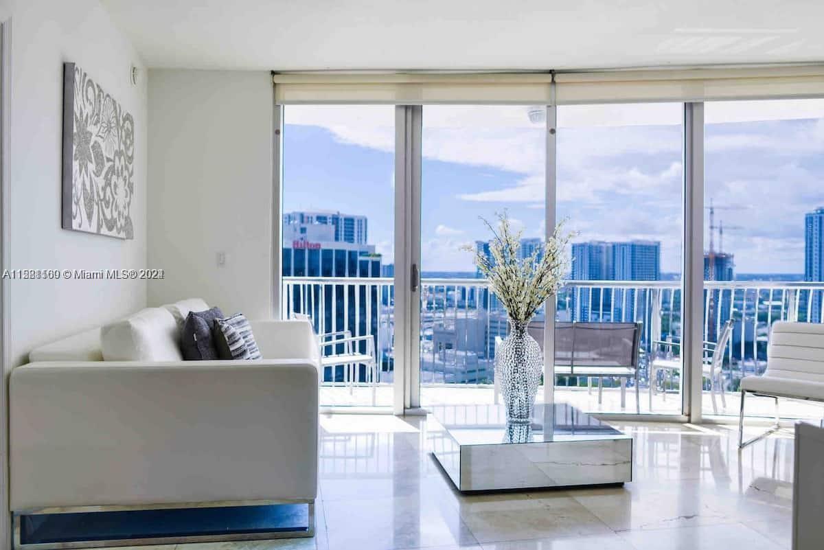 Available NOW. Rent yearly or Monthly minimum 30 days rentals. ASSOCIATON APPROVAL MANDATORY (Rapid 2-4 day approval) 2 bed 2 bath with laundry; fully furnished (3 Beds) CONVENIENTLY LOCATED IN EDGEWATER, 2 MINUTES TO DOWNTOWN, 5 MINUTES TO BRICKELL, 4 MINUTES TO WYNWOOD, AND 10 MINUTES TO SOUTH BEACH. GREAT VIEWS AND FREE PARKING. WIFI INCLUDED. Washer + dryer. Fully equipped kitchen. Public park across the street with tennis courts, volleyball courts and bay view-pool open, Gym open. 1 parking space, electricity included on rentals less than 3 months otherwise tenant is responsible. Water included always. 1-3 quick approval process. ONLY $500 deposit.