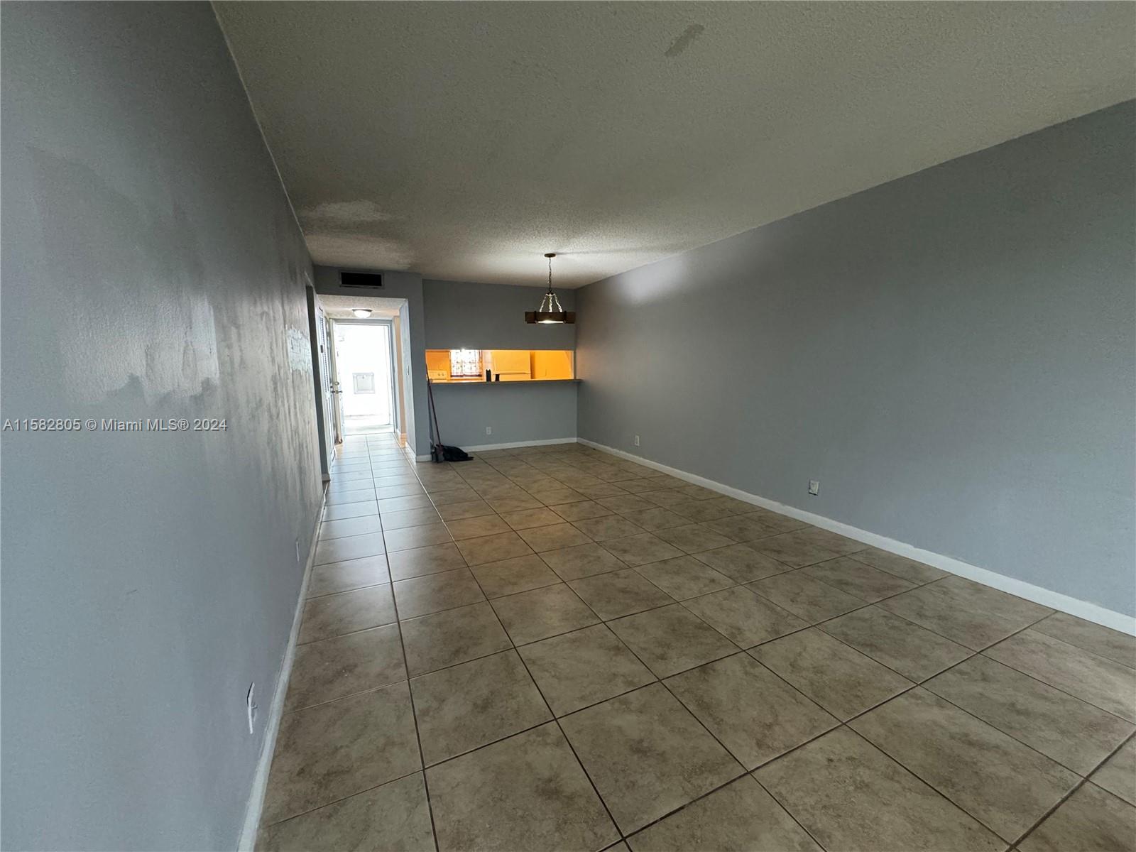 8610 N Sherman Cir #504, Miramar, Florida image 7