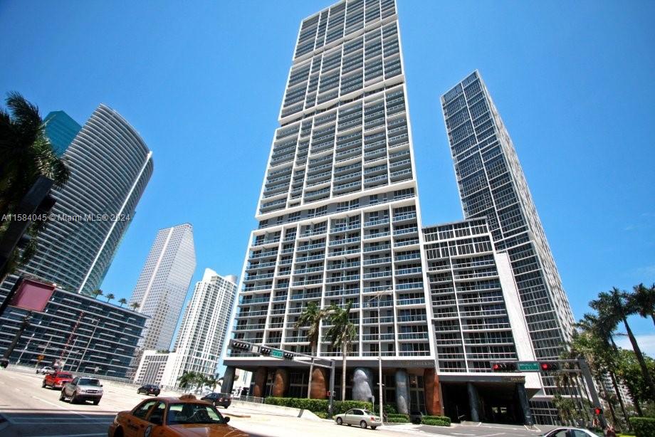 Studio at Icon Brickell Tower 1. Enjoy amazing city and bay views from this studio on the 48th floor. White glass marble floors throughout. Custom closets. State of the art amenities including gym, sauna, cafe, play room, valet parking, restaurants and more. Walking distance to Mary Brickell Village. Available 8/1/24