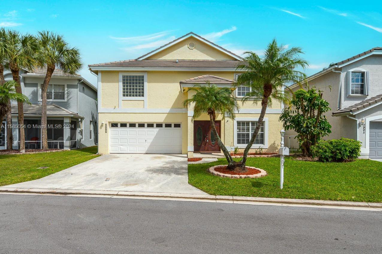 House for Sale in Lake Worth, FL