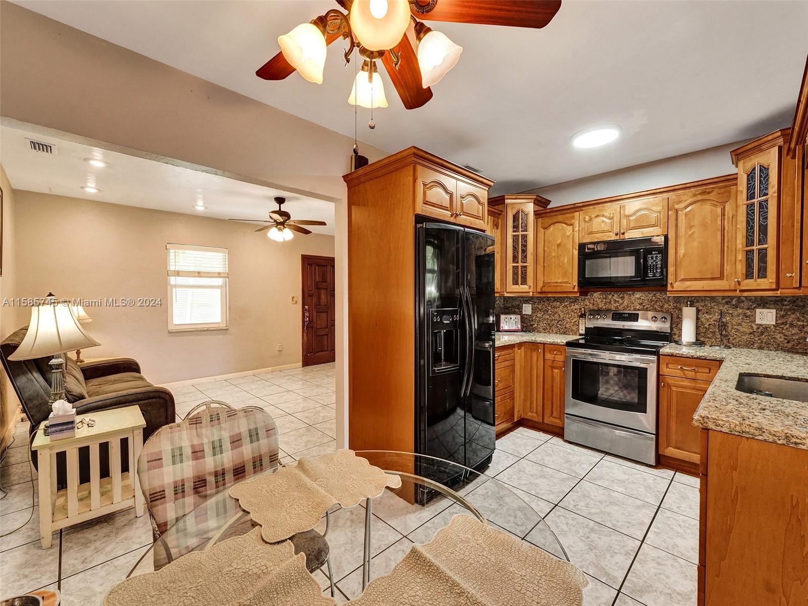 Listing Photo 9