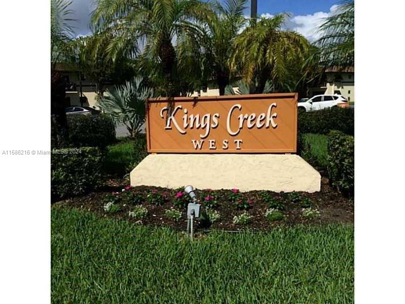 KINGS CREEK WEST 1 BEDROOM 1 BATH SECOND FLOOR UNIT. NEW KITCHEN STAINLESS STEEL APPLIANCES, TILE FLOORS THROUGHOUT, WASHER AND DRYER IN UNIT. CENTRALLY LOCATED CLOSE TO DADELAND MALL, BAPTIST HOSPITAL, AND 10 MINUTES FROM UNIVERSITY OF MIAMI.