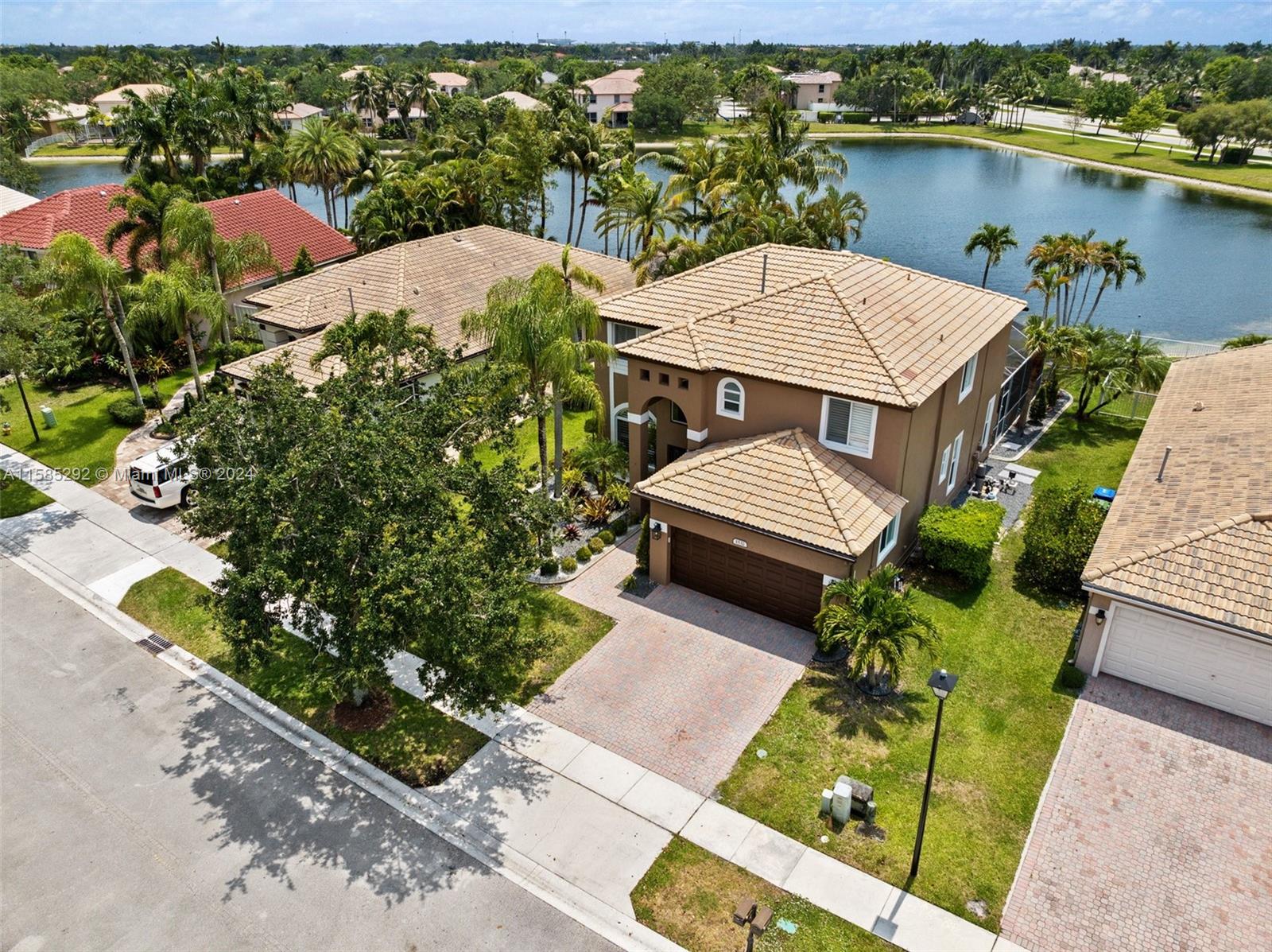Listing Photo 38