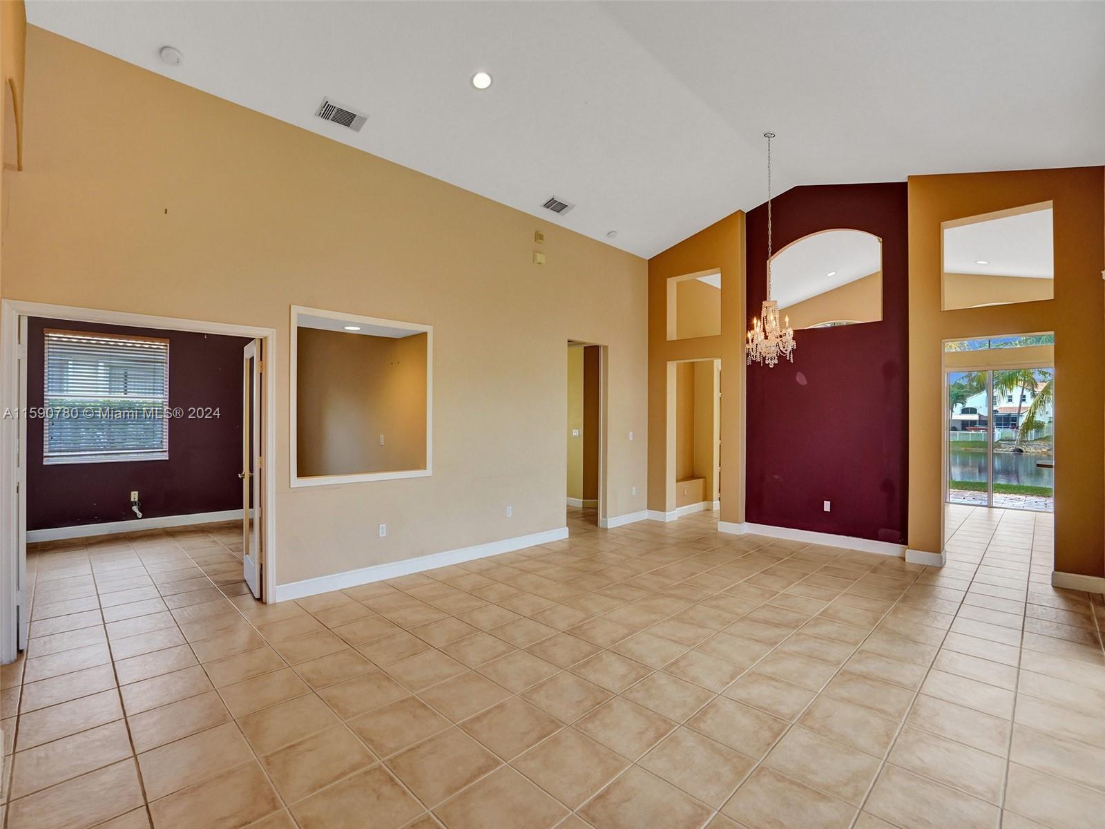 2930 SW 189th Ter, Miramar, Florida image 7