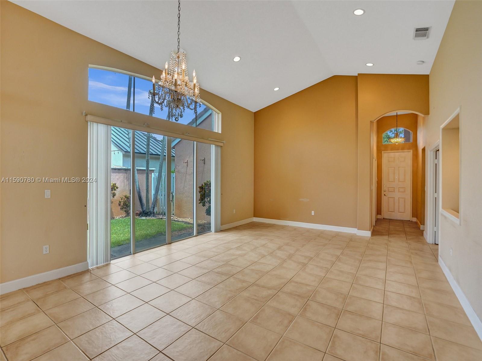 2930 SW 189th Ter, Miramar, Florida image 9