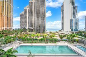 Apartamento para Alugar in Sunny Isles Beach, FL