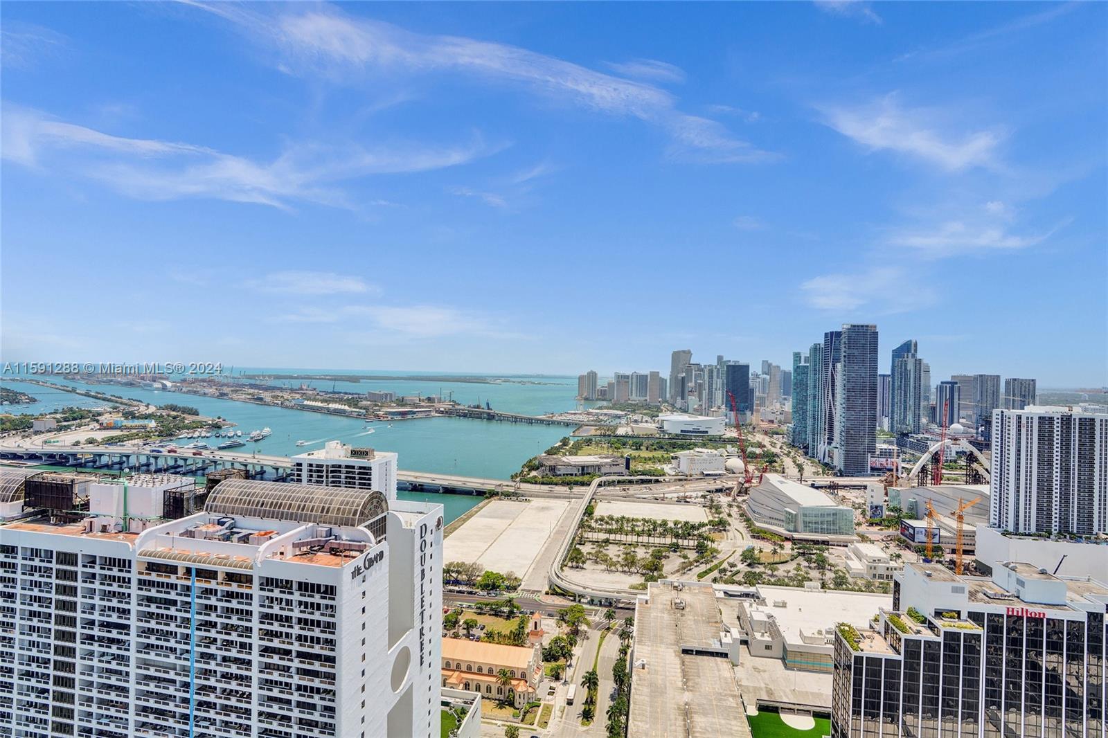 FURNISHED.Beautiful and modern 2 bed 2 bath condo close to the top of the Opera Tower. 51st floor with stunning views of the ocean,Port of Miami, Star Island. Close to Wynwood and Bayside. Great amenities that include a gym, pool, business center, valet parking, and mini convenience store in the lobby. 

Please allow 24 hours to show.
660 minimum credit score. Please provide proof of income and credit prior to showing.