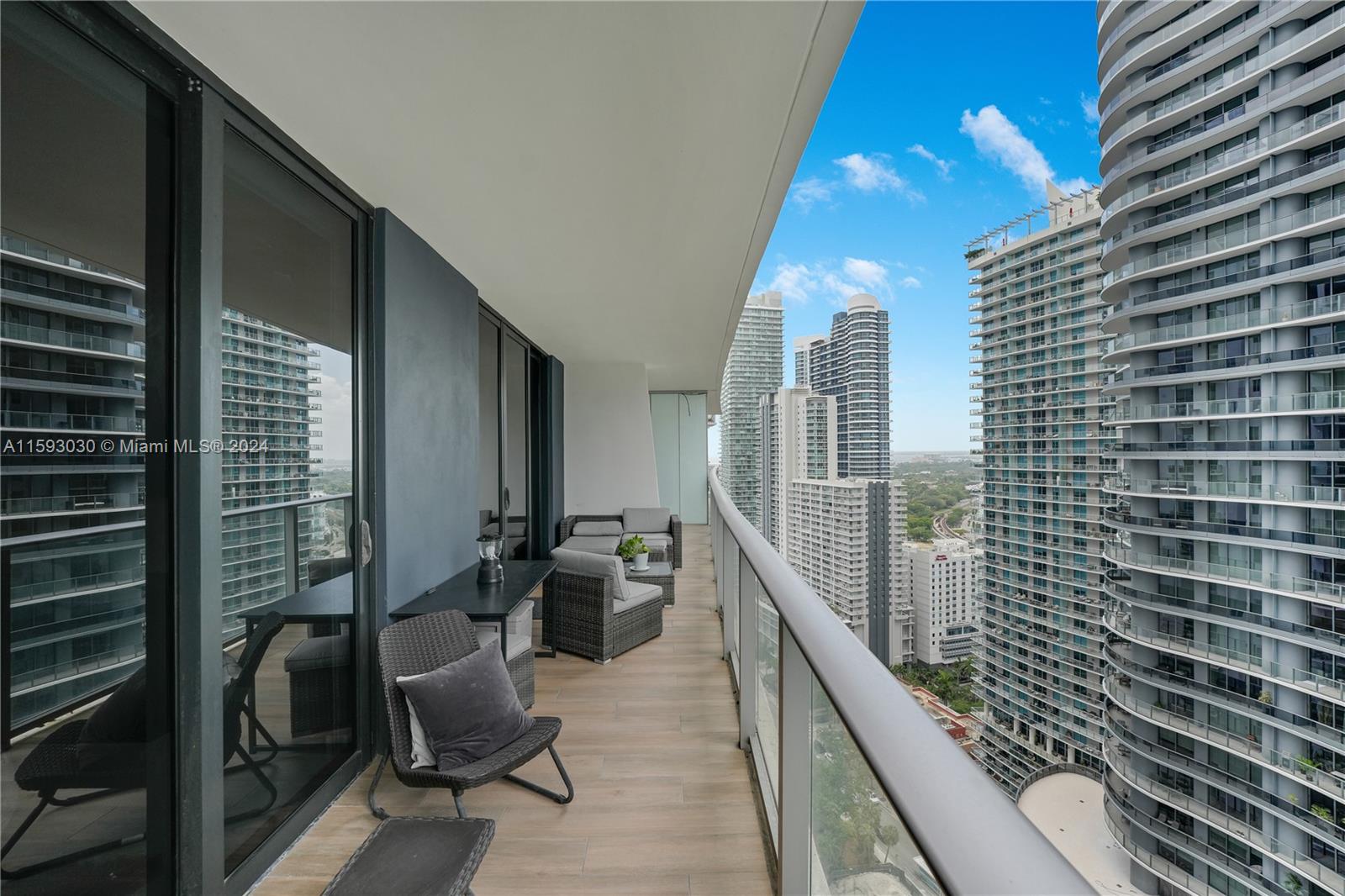 Gorgeous 2/2 in the heart of Brickell, fully furnished with contemporary touches  & modern comfort. Large balcony overlooks the city and makes this unit perfect for outdoor dining. A short stroll to Mary Brickell Village, Brickell City Centre, Miami's top restaurants, shopping and much more. Tile floors throughout. Washer and dryer in the unit. Expect the best amenities: basketball & squash courts, spa, movie theater, bowling, golf, arcade, sauna & steam room, state of the art gym, pools (indoor heated pool and rooftop pool with breathtaking views), BBQ area, kids playroom, outdoor running track, social room, and 24-hour concierge.