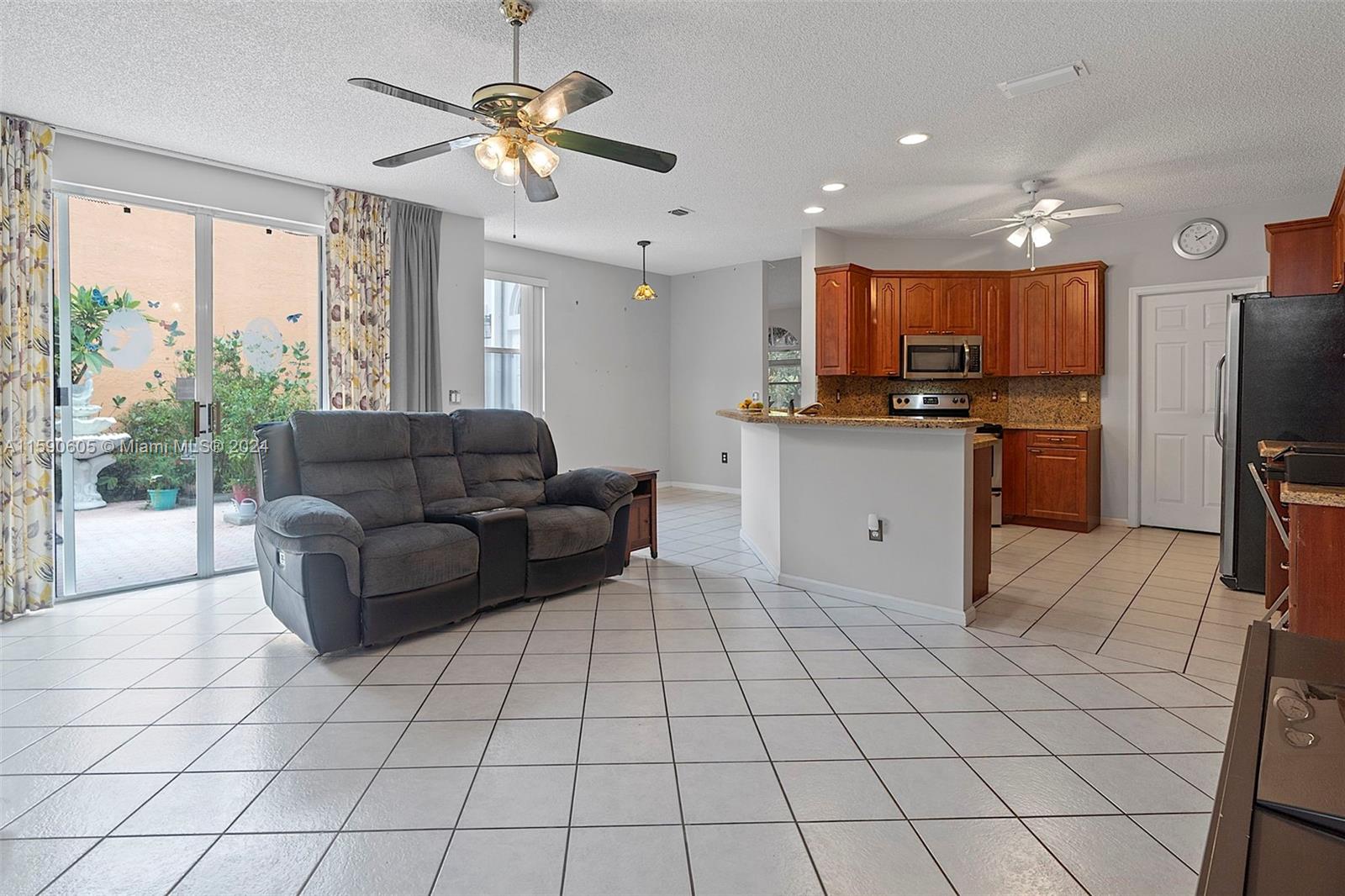 Listing Photo 19