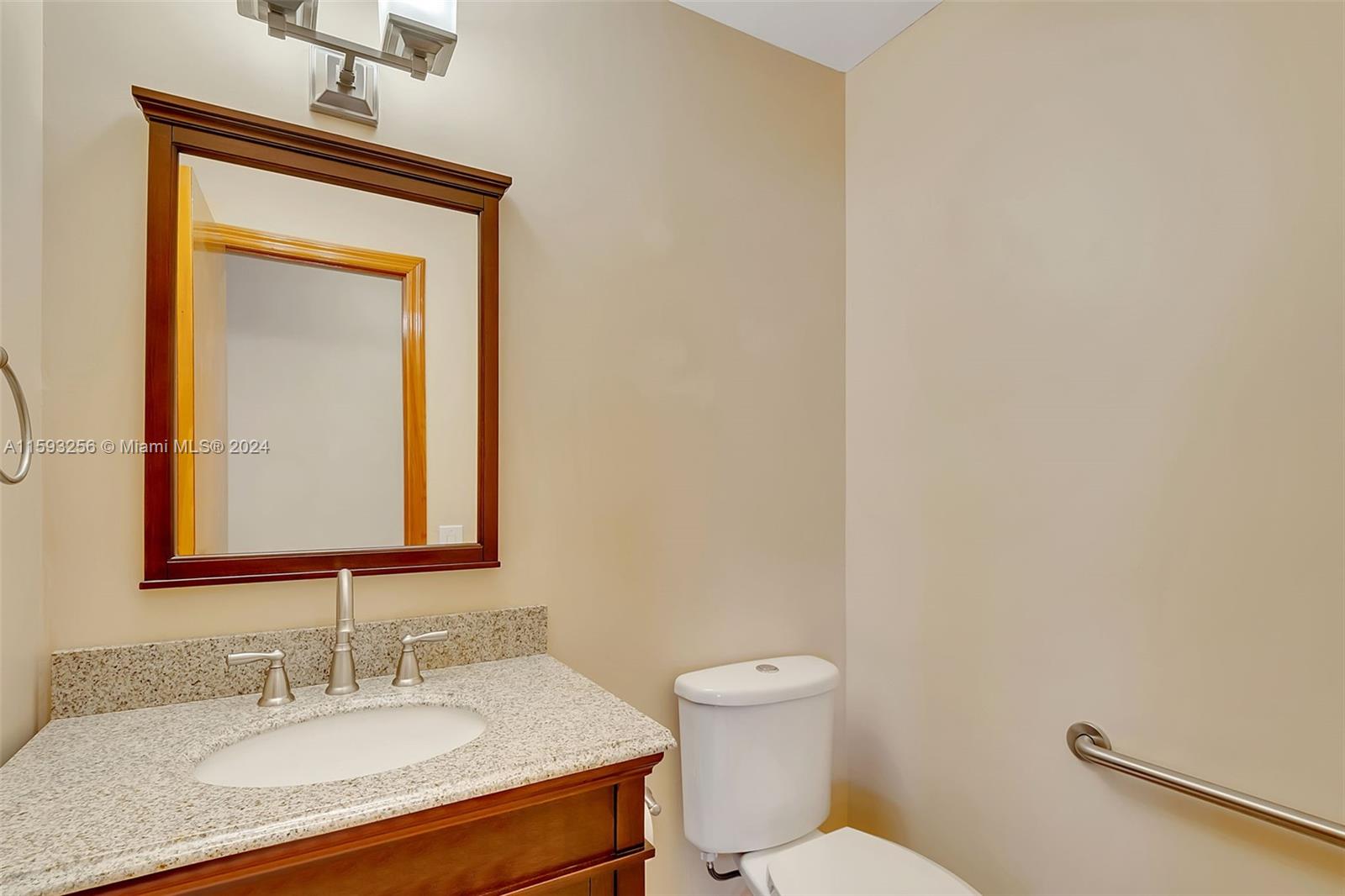 Listing Photo 24