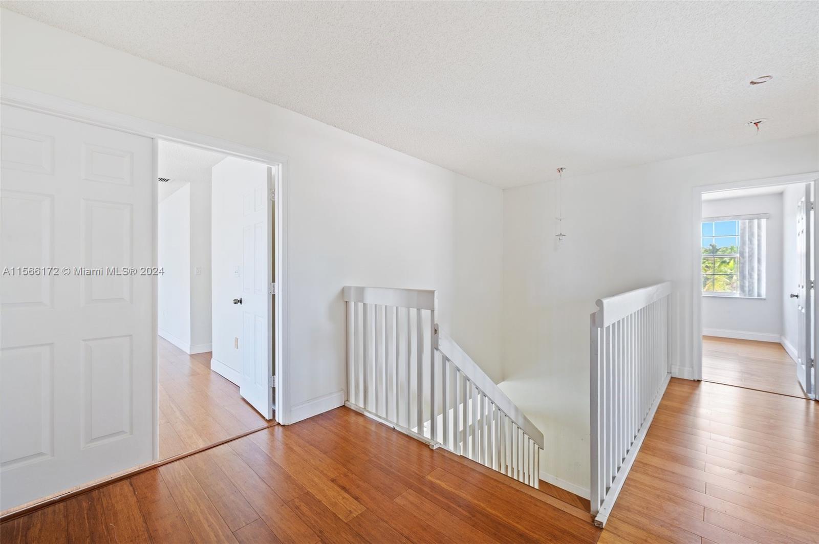 Listing Photo 17