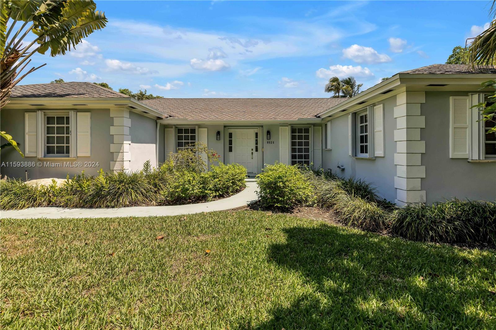 This delightful 4-bedroom, 2-bathroom 2 car Garage home in Palmetto Bay seamlessly combines comfort with convenience. It boasts a well-designed layout that includes formal living, dining, and family rooms, as well as a welcoming eat-in kitchen equipped with new stainless steel appliances, all overlooking the expansive pool and patio area. The large fenced yard offers plenty of room for outdoor activities, entertainment, and relaxation.