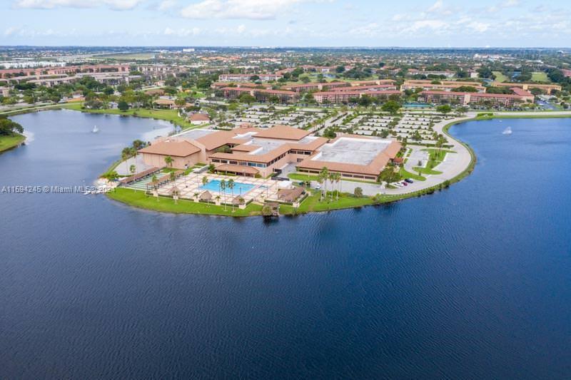 150 SW 134th Way #207R, Pembroke Pines, Florida image 2