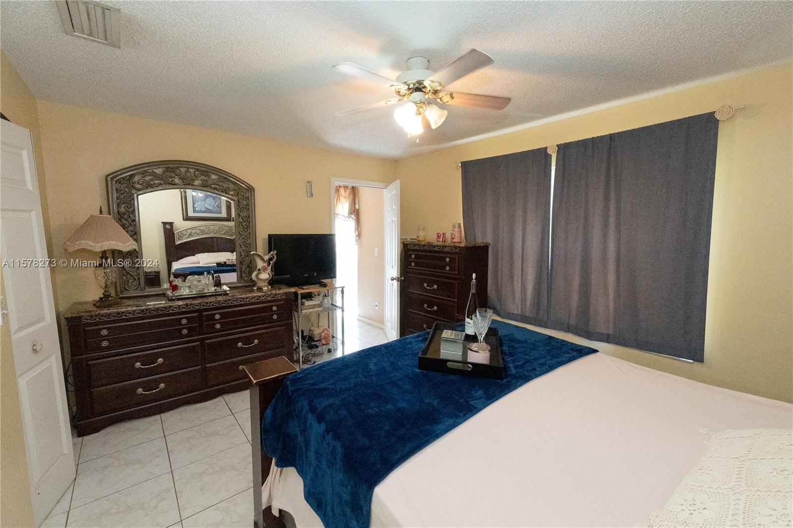 2447 SW 177th Ave, Miramar, Florida image 3