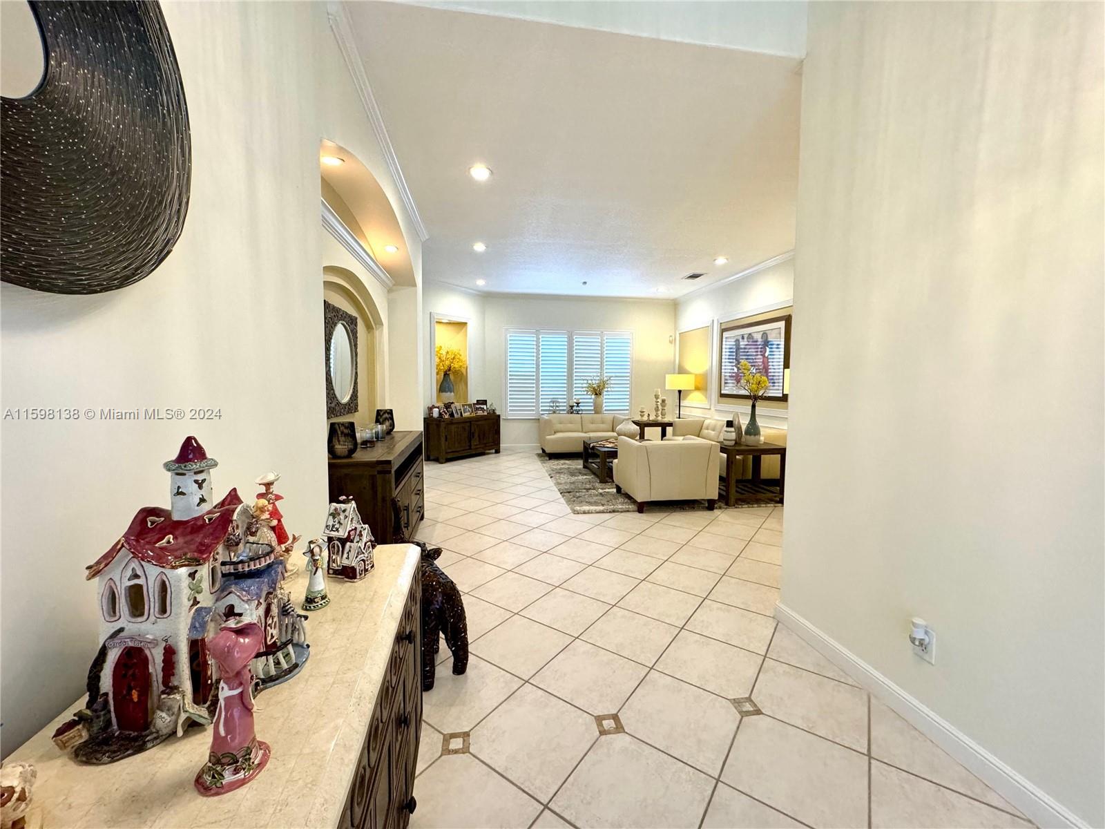 14520 SW 35th St, Miramar, Florida image 3