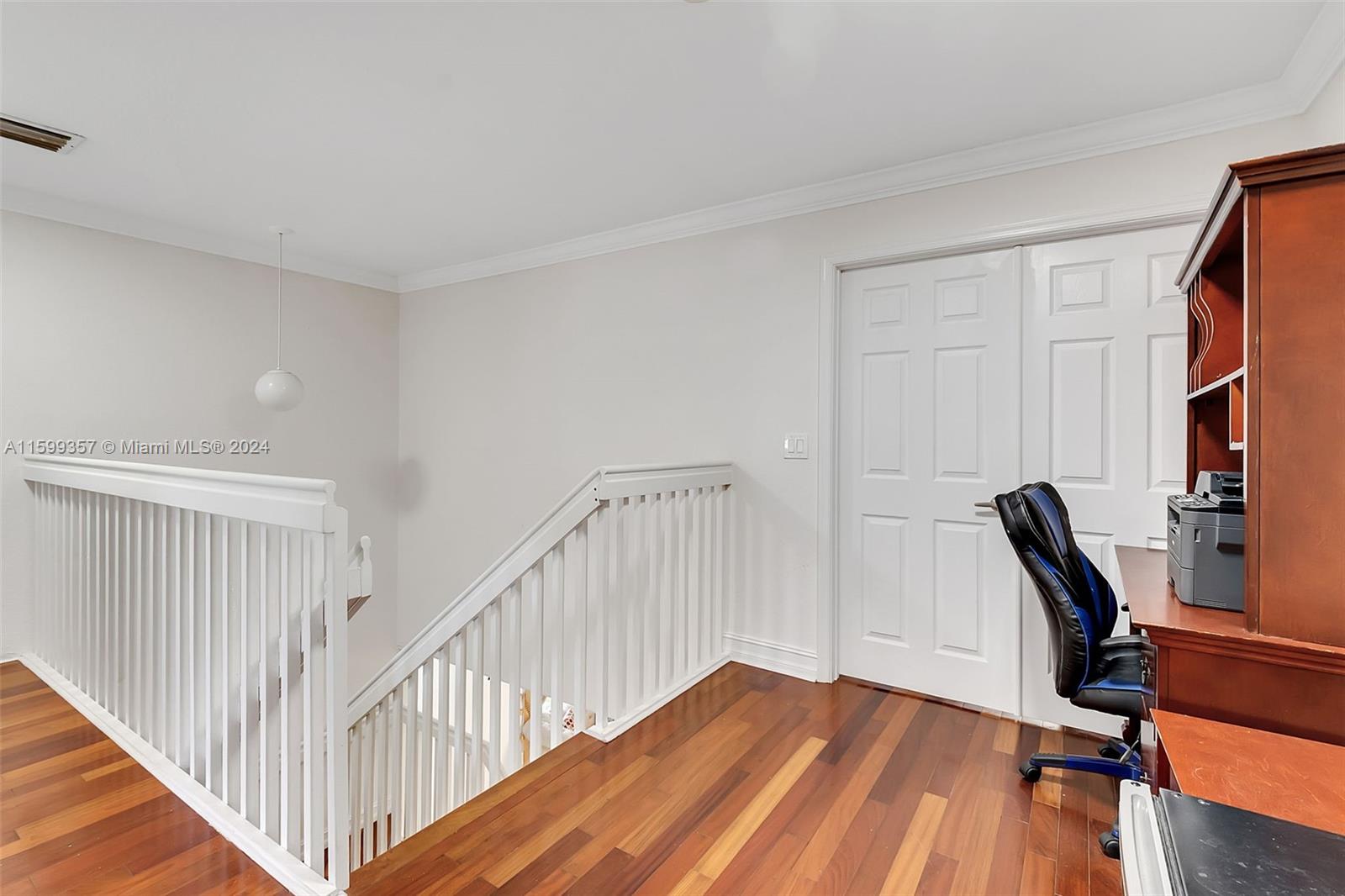 Listing Photo 18