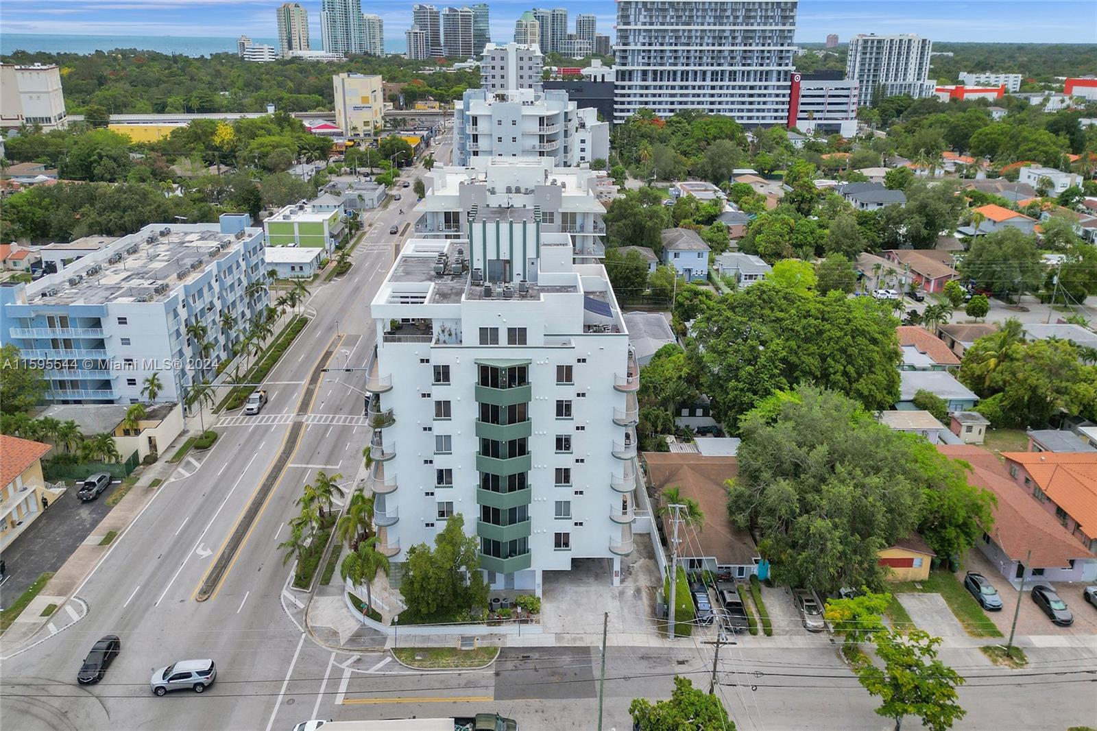 Large 2/2 apartment in quiet boutique condominium (only 38 units) with pool, gym and underground parking. Corner, east-facing unit with Brickell/Downtown views from every room and balcony. Split floor plan allows for privacy. Large eat-in kitchen with granite counter tops, two large windows and sufficient counter and cabinet space, new high-end appliances, laundry closet in kitchen. Hard wood floors in perfect condition. Walk-in closet in principal bedroom, lots of closet space.
Convenient, quiet and central location, three short blocks away from the Grove Central Metrorail station and its new shops (Target, Sprouts, Total Wine, etc).  Two Metro stops to Brickell and four to Dadeland. Walking distance to downtown Coconut Grove and Coral Way, close to Coral Gables' Miracle Mile.
