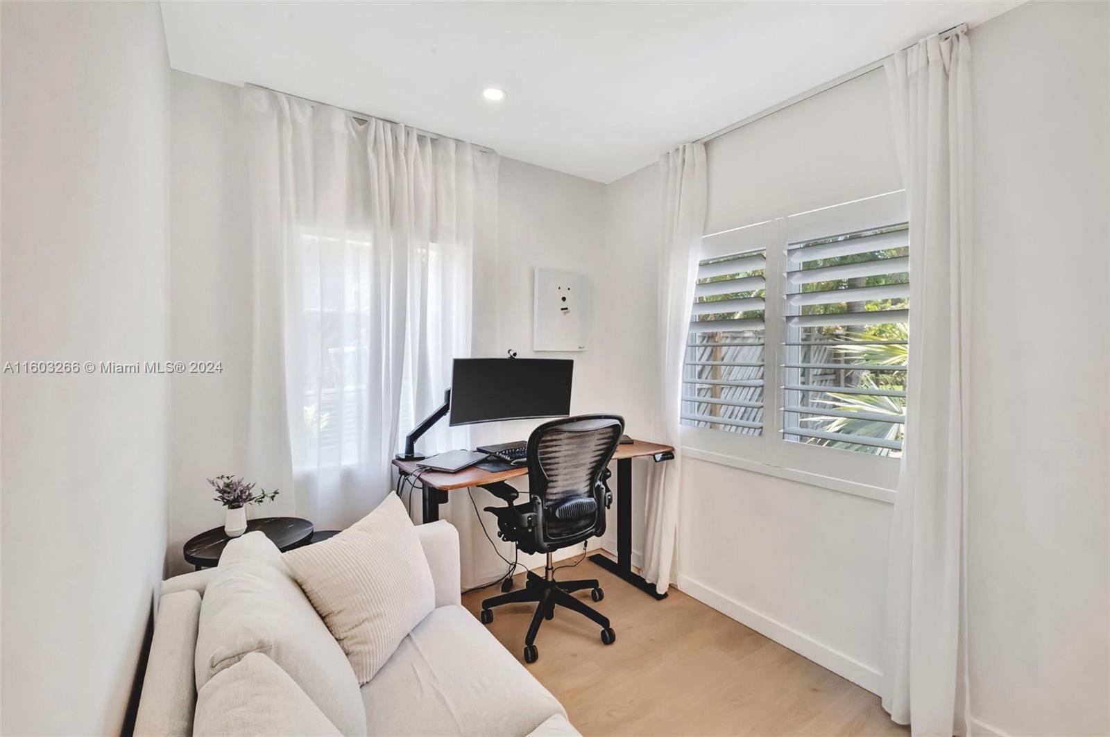 Listing Photo 18