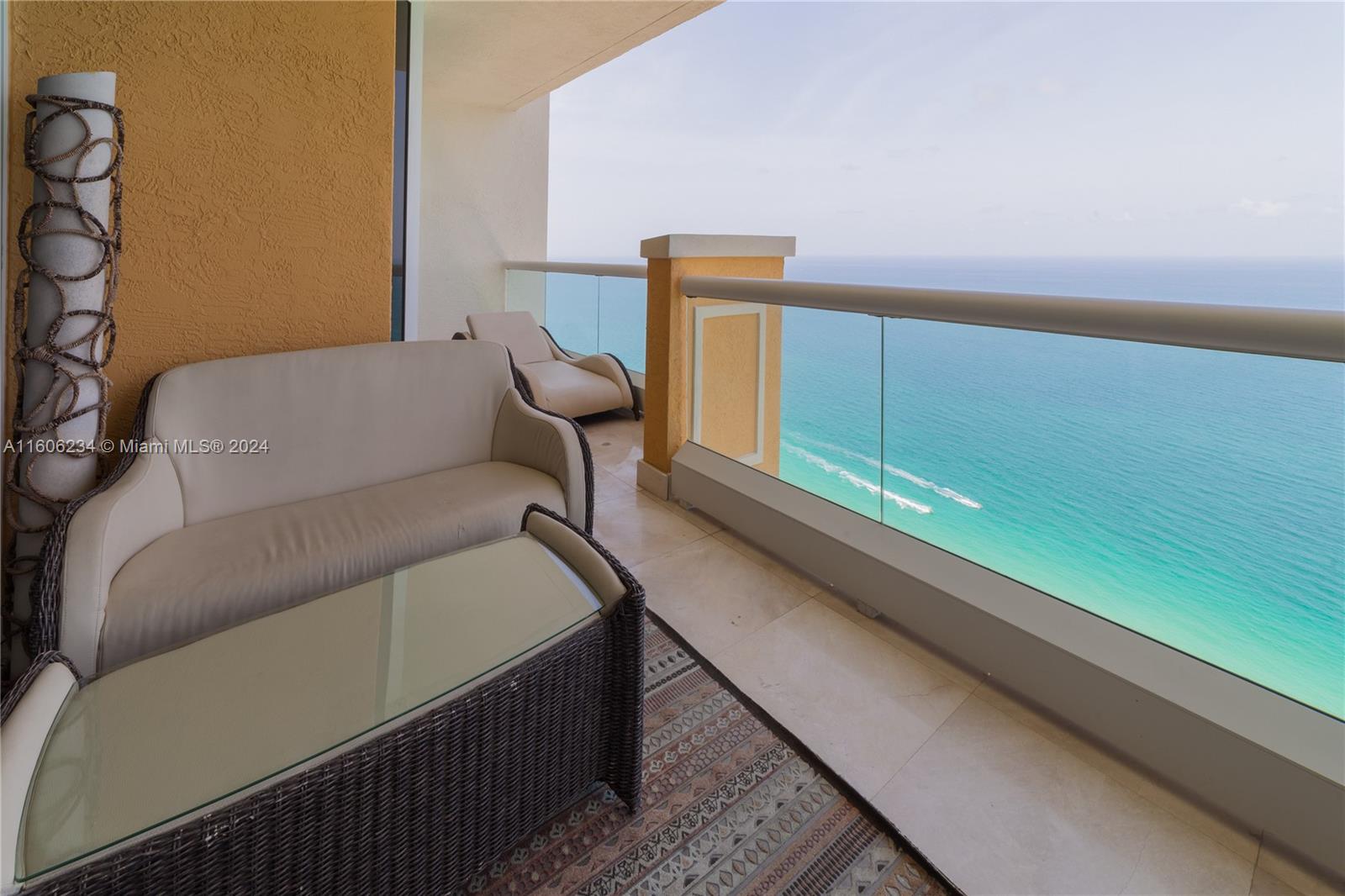 Condo for Rent in Sunny Isles Beach, FL