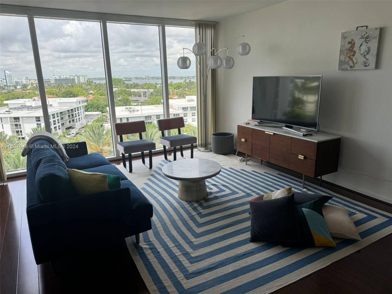 Welcome to this beautiful spacious 1- bedroom with en-suite and 1 half bath unit. Featuring floor to ceiling windows and private balcony where you can enjoy spectacular sunset views over Biscayne Bay and downtown Miami. The kitchen has beautiful granite countertops, brand new stainless steel appliances, and a washer/dryer. Harbour House is a luxury building with concierge, 24 hour security , valet, full gym with spa and sauna, resort style pool, beach service, social room, convenience store and restaurant. Step into your private paradise.  A special assessment of 32k will be fully paid at closing, which once renovations are made the value of the property will increase dramatically.