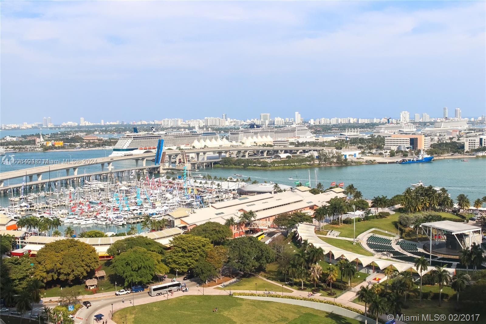 Vizcayne South is a modern, elegant & prestigious location in Biscayne Bay. This Private CornerUnit (1,363 ft, 128 mtrs). Absolutely stunning views of Biscayne Views, 2 Amazing Balconies in this 2 Bedrooms + Den converted into a 3rd Bedroom. Title Floors make it easy to clean, and electric blackouts & privacy shades are installed. This Bldg offers luxury Five stars amenities (15,000 Sq Ft): Spa, Sauna, Steam Room, 4 heated pools, outdoor and indoor Jacuzzi, Gym, Fitness Classes 6 times/week, Club House, 2 Business Centers & 3 Conference Rooms, Sundeck, Good for investors you can rent 12 times a year/ Rented until Nov  30th $4,200.-