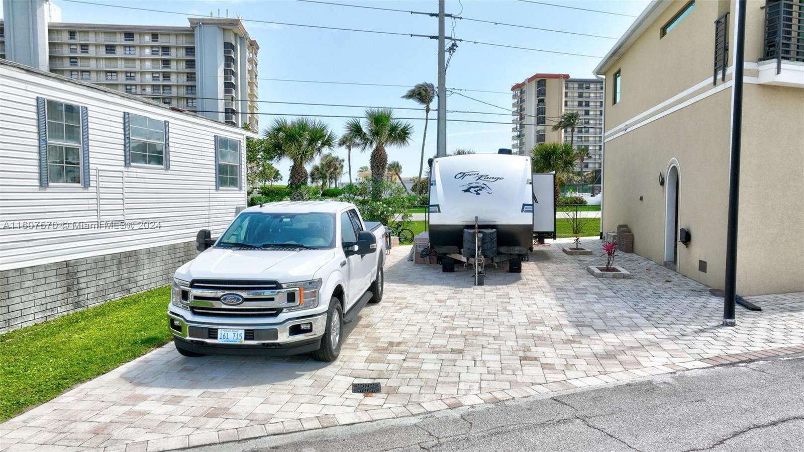 Land, Jensen Beach, Florida image 1