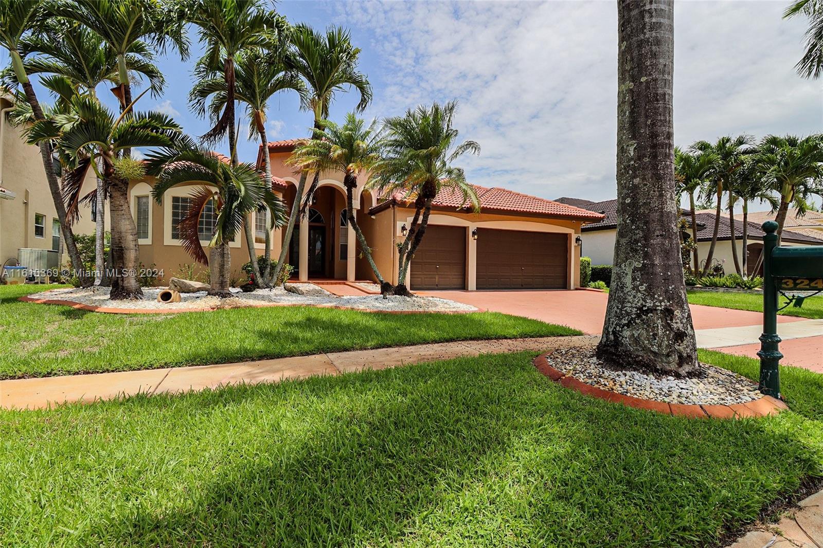 3240 SW 189th Ave, Miramar, Florida image 5