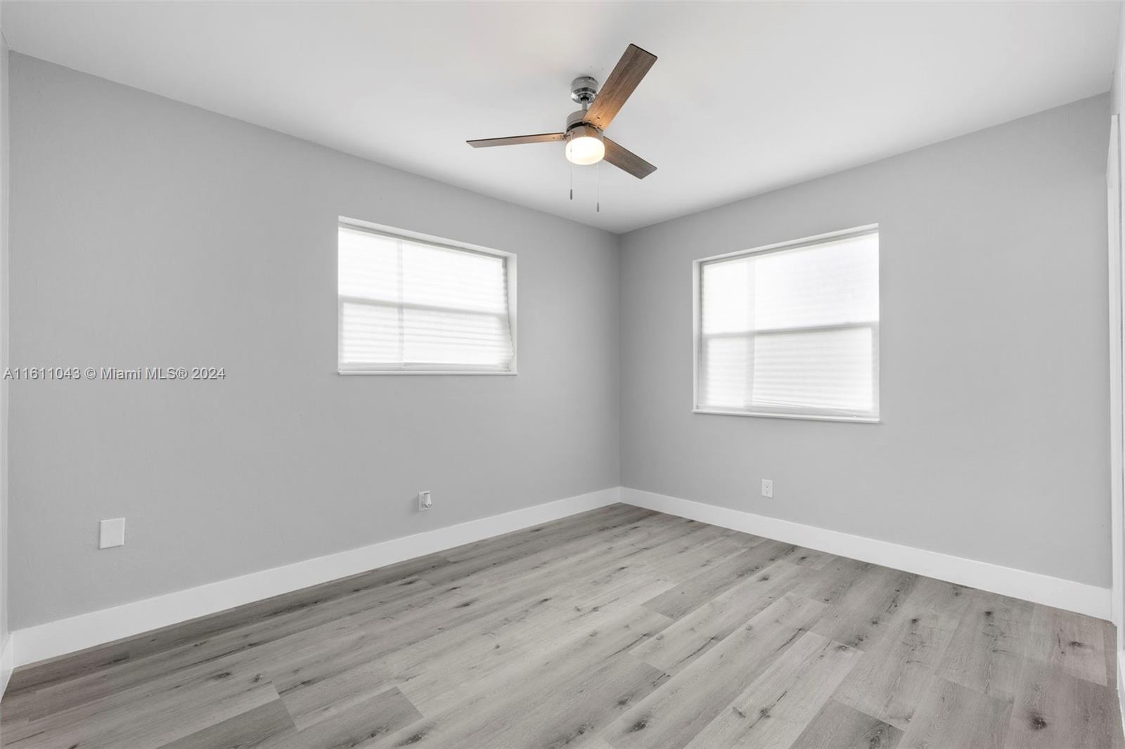 Listing Photo 13