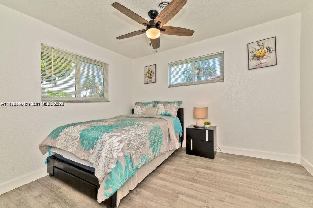Listing Photo 14