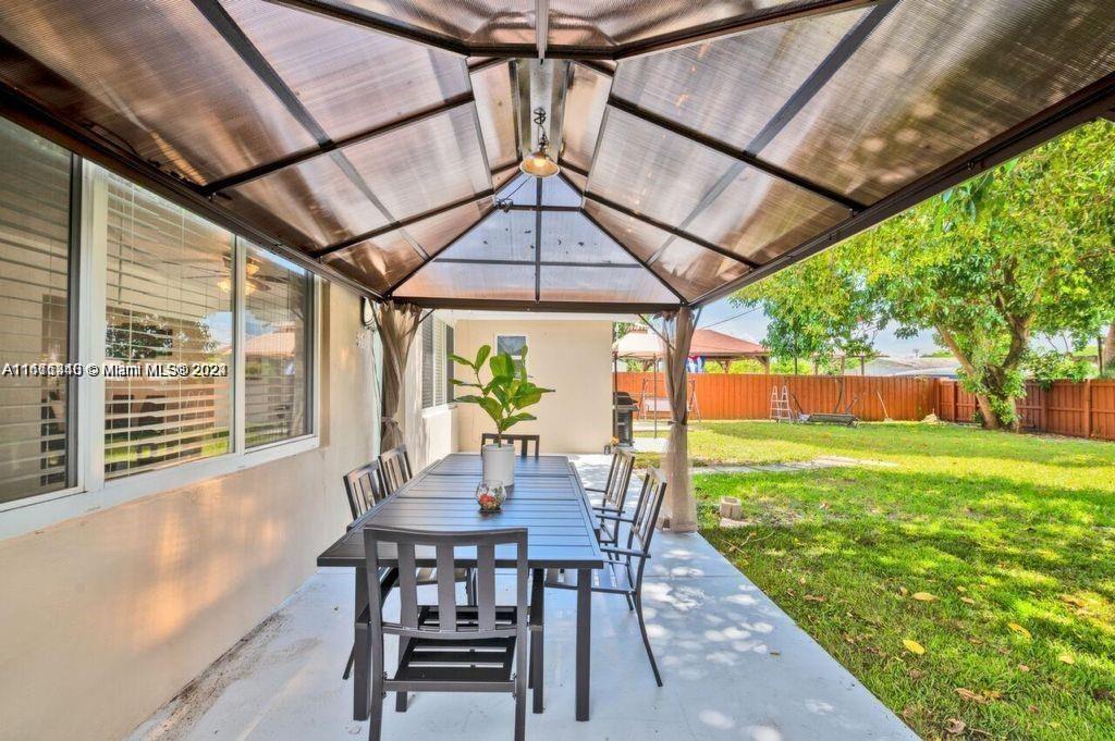 Listing Photo 18