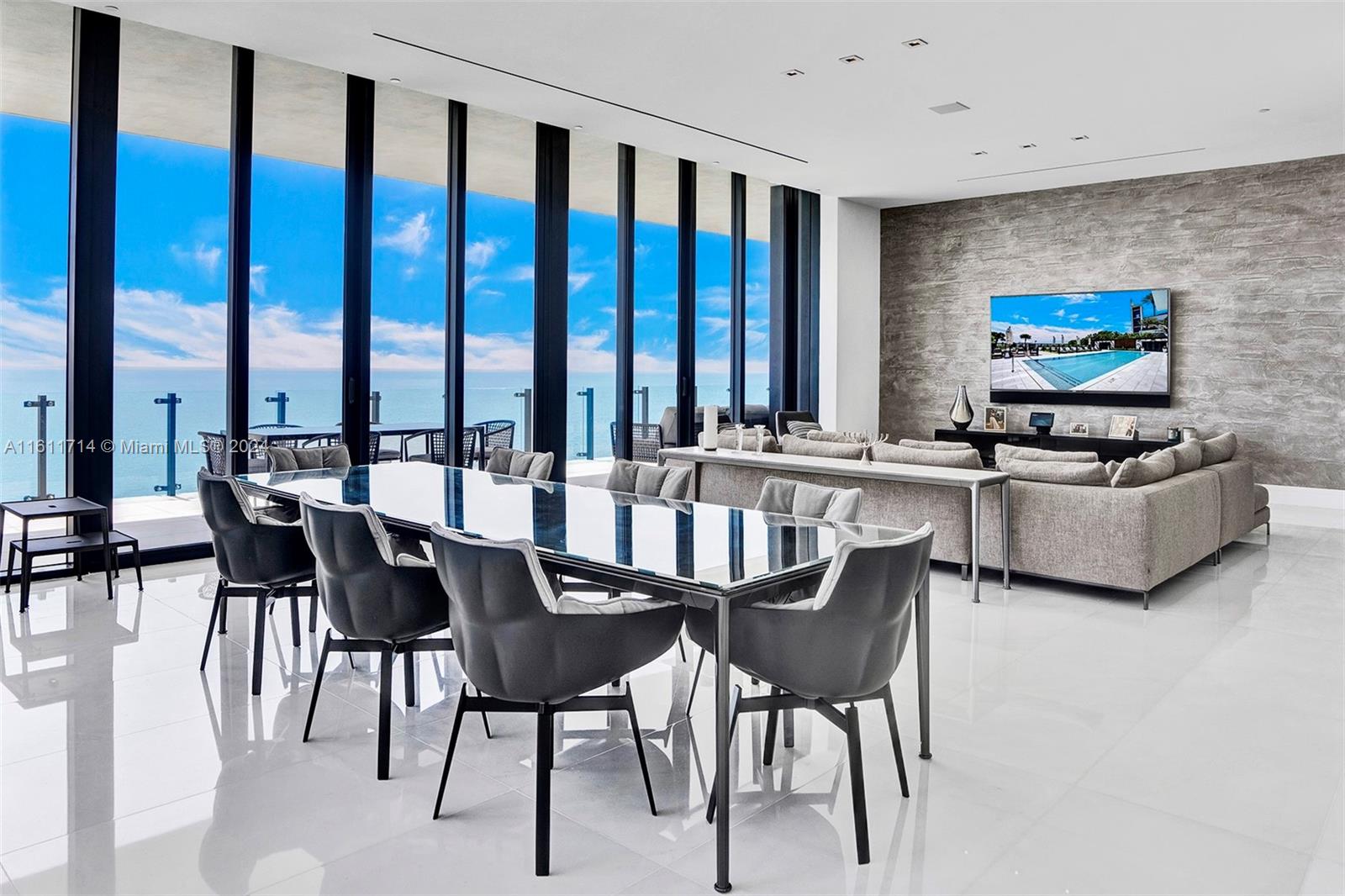 Apartamento à Venda in Sunny Isles Beach, FL